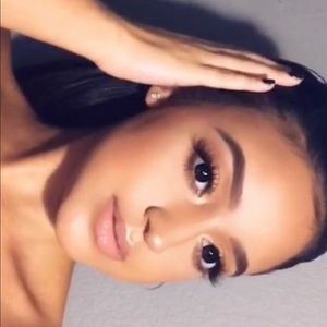 Meet your Posher, Angelica